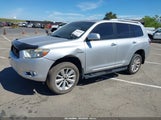 Toyota Highlander Hybrid Limited JTEEW44A882004369 photo