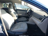 Hyundai Elantra Se 5NPD74LF9HH173356 снимка