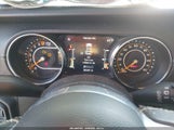 Jeep Wrangler Unlimited Sahara 4X4 1C4HJXEG4JW323979 снимка