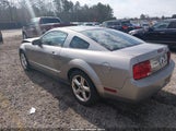 Ford Mustang V6 Deluxe/V6 Premium 1ZVHT80N585115418 fotografie