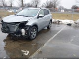 Toyota Rav4 Xle JTMRFREV6JJ198805 photo