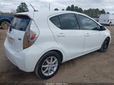 Toyota Prius C Three JTDKDTB36C1508168 снимка