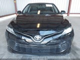 Toyota Camry Le JTNB11HK3J3011426 photo