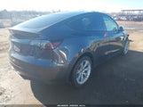 Tesla Model Y Long Range Dual Motor All-Wheel Drive 5YJYGDEE9MF066094 fotografie