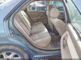 Toyota Camry Le V6 4T1BF22K3YU944487 снимка