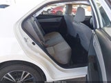 Toyota Corolla Le Plus 5YFBURHE4GP522048 fotografie