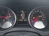 Volkswagen Golf 2.0L Tdi 4-Door WVWNM7AJ5DW023996 fotografie