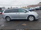 Toyota Sienna Le V6 5TDKK3DC5BS089489 снимка