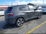Jeep Compass Latitude Fwd 3C4NJCBB5JT105768 photo
