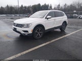 Volkswagen Tiguan 3VV2B7AX0JM144588 снимка