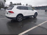 Volkswagen Tiguan 3VV2B7AX0JM144588 снимка