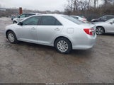 Toyota Camry Le 4T4BF1FK8CR201147 снимка