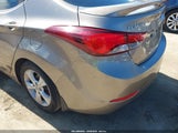 Hyundai Elantra Value Edition 5NPDH4AE4GH668022 fotografie