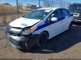 Toyota Prius Two JTDKN3DU2D1641658 fotografie