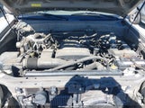 Toyota Sequoia Sr5 V8 5TDZT34A04S210670 снимка