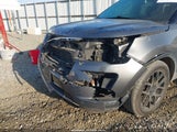 Ford Explorer Limited 1FM5K7FH4JGA39670 снимка