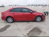 Toyota Corolla Le JTDEPRAE8LJ108140 снимка