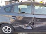 Toyota Prius Three JTDKN3DU4D5562534 снимка