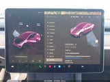Tesla Model Y Long Range Dual Motor All-Wheel Drive 7SAYGDEE5SA364929 fotografie