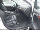 Audi Q7 3.0T Premium WA1LGAFE8DD010138 photo