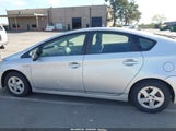 Toyota Prius Two JTDKN3DU4B0277827 fotografie