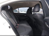 Toyota Corolla Le JTDEPRAE5LJ089563 снимка