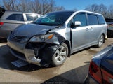 Toyota Sienna Le 5TDKK3DC1FS572550 снимка