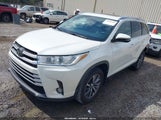 Toyota Highlander Xle 5TDKZRFH9KS337864 снимка