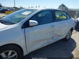 Toyota Corolla Le 5YFBURHE0GP526081 снимка