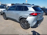 Toyota Corolla Cross Xle 7MUDAAAG7TV179001 photo