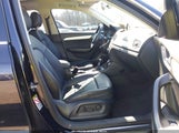 Audi Q3 2.0T Premium Plus WA1FFCFS7FR000997 снимка