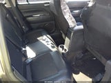 Jeep Compass Latitude 1C4NJDEB1GD631685 fotografie