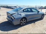 Volvo S60 B5 Core Dark Theme 7JRL12FK9RG323001 снимка