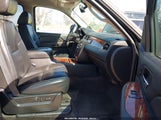 Chevrolet Suburban  Ltz 1GNFK16368R212976 снимка