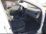 Hyundai Elantra Sel 5NPD84LF2JH369075 снимка