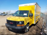 GMC Savana Cutaway Work Van 1GD374CG7C1901210 снимка