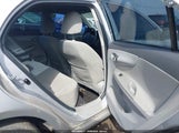 Toyota Corolla Le 1NXBU4EE8AZ301601 снимка