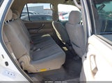 Toyota Sequoia Sr5 V8 5TDZT34A56S266168 photo