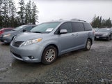 Toyota Sienna Xle V6 7 Passenger Auto Access Seat/Xle V6 8 Passenger 5TDYK3DC3DS353936 fotografie