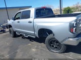 Toyota Tundra Sr5 5.7L V8 5TFDY5F11HX623606 fotografie