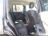Jeep Patriot Altitude Edition 1C4NJPBA2FD273802 снимка