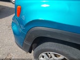 Jeep Renegade Latitude 4X4 ZACNJDB13NPN56706 photo