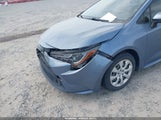 Toyota Corolla Le JTDEPRAE0LJ070211 снимка