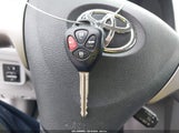 Toyota Corolla Le JTDBU4EE9BJ107442 снимка