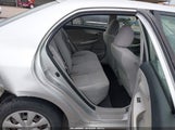 Toyota Corolla Le JTDBU4EE9BJ107442 снимка