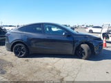 Tesla Model Y Premium Rear-Wheel Drive/Standard Rear-Wheel Drive 7SAYGDED5TF404728 fotografie