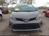 Toyota Sienna Se 8 Passenger 5TDXZ3DC1JS911057 photo