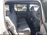 Honda Pilot Lx 5FNYF3H27BB030125 photo