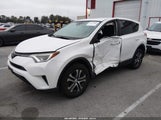 Toyota Rav4 Le JTMZFREV5JJ179159 photo