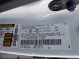 Toyota Tundra Limited 5.7L V8 5TFHW5F16GX535592 снимка